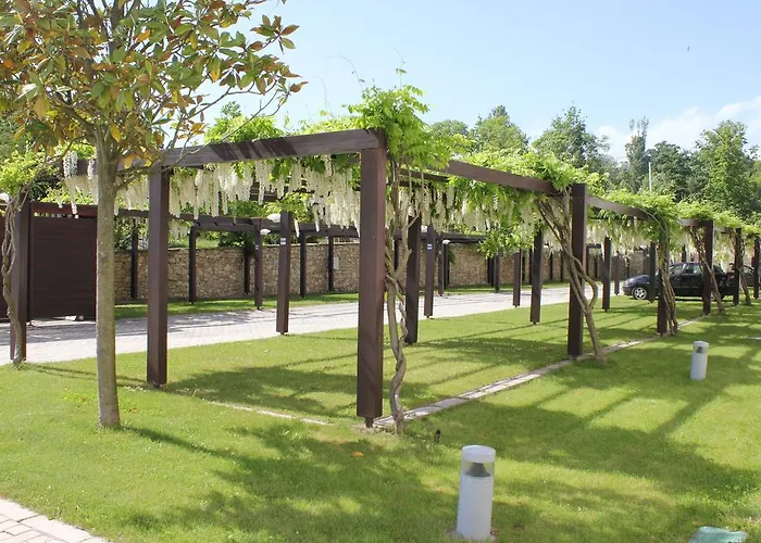 公寓 Private In Yoo Bulgaria Complex 奥布佐尔