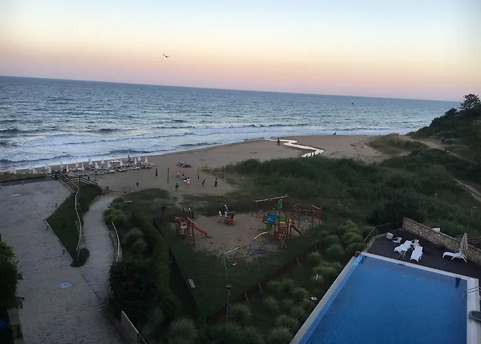 Private In Yoo Bulgaria Complex 奥布佐尔