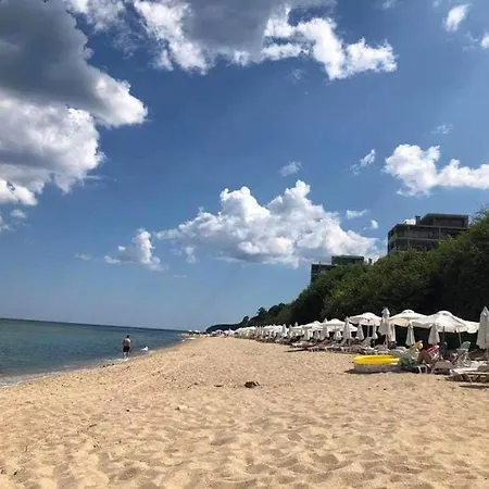 Private In Yoo Bulgaria Complex * ابزور