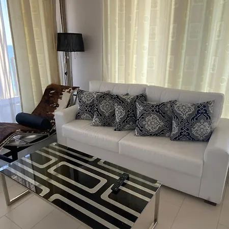 Private In Yoo Bulgaria Complex ابزور