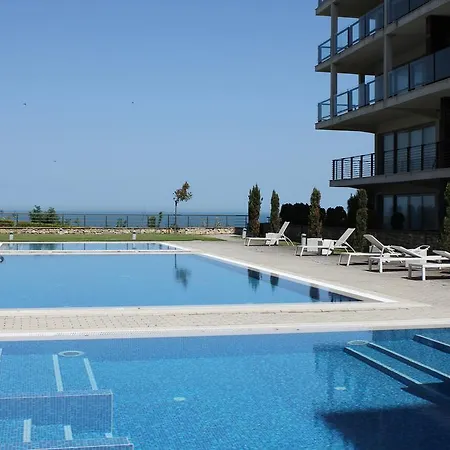 Private In Yoo Bulgaria Complex ابزور